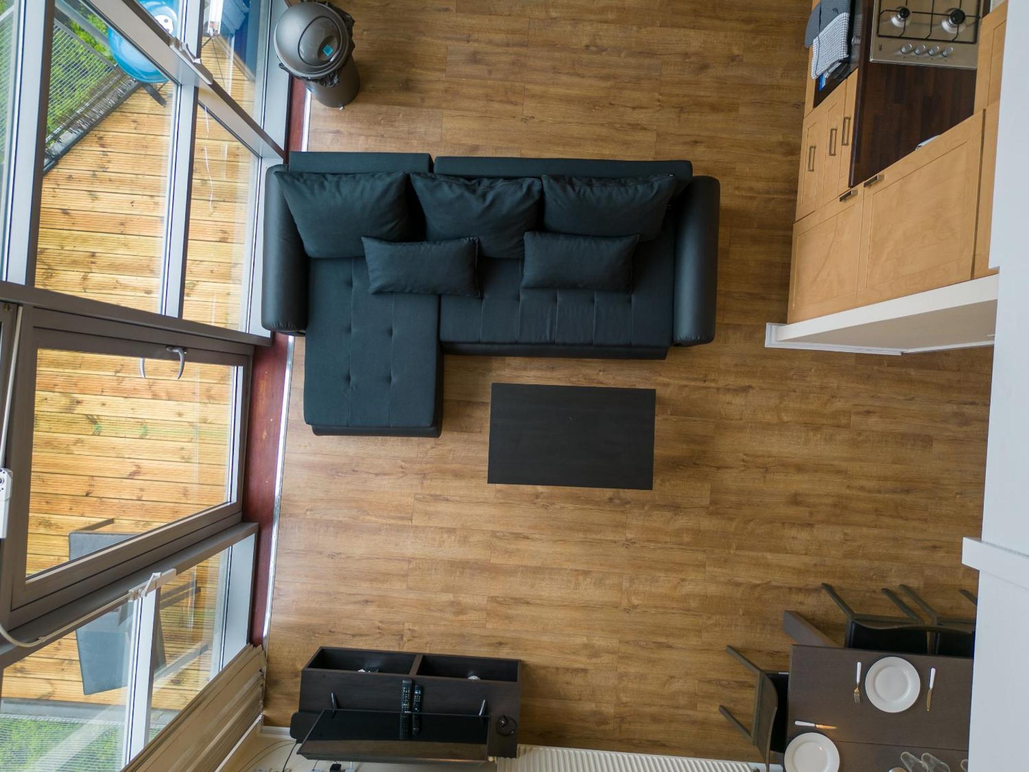 Luxury 2 Bed Apartment - Near Heathrow, Legoland, Windsor Слау Екстериор снимка